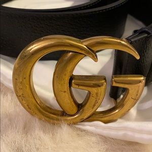 Gucci leather belt with double GG